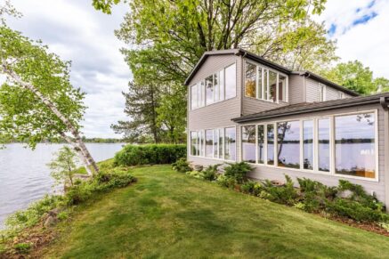 2211 Ch. du Bord-du-Lac Montréal (L&rsquo;Île-Bizard/Sainte-Geneviève) (Montréal)