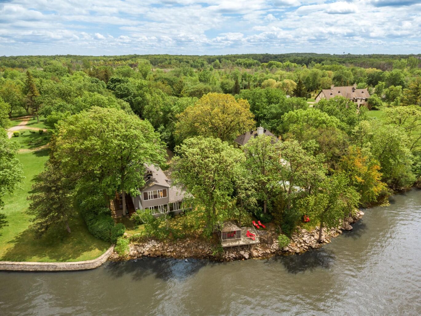 2211 Ch. du Bord-du-Lac Montréal (L&rsquo;Île-Bizard/Sainte-Geneviève) (Montréal)