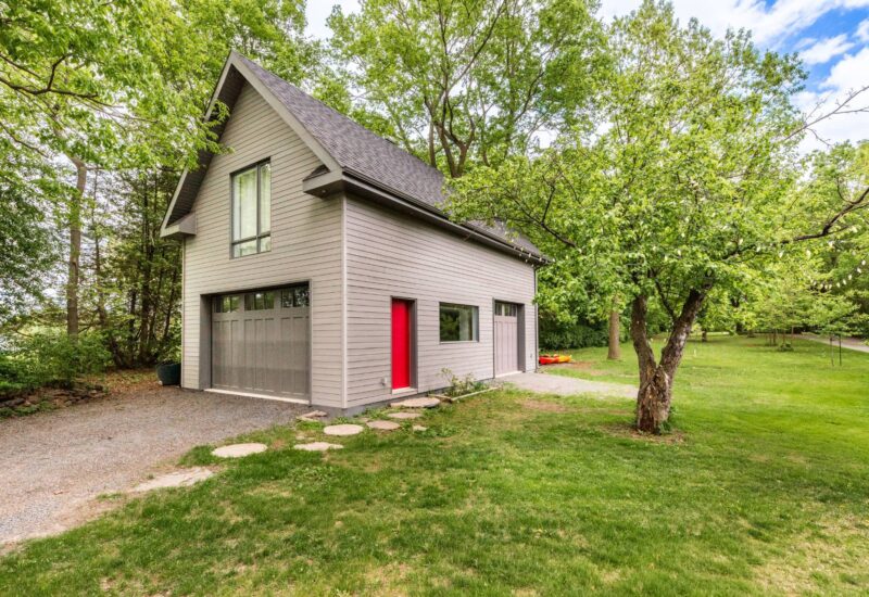 2211 Ch. du Bord-du-Lac Montréal (L&rsquo;Île-Bizard/Sainte-Geneviève) (Montréal)
