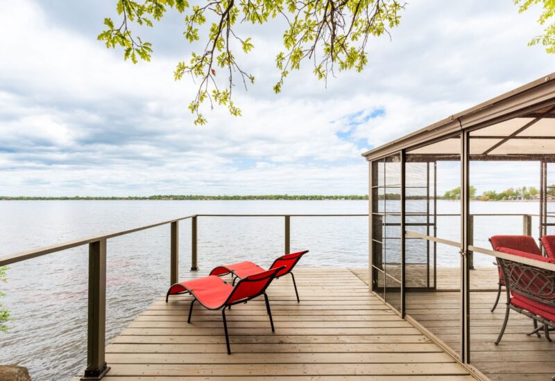 2211 Ch. du Bord-du-Lac Montréal (L&rsquo;Île-Bizard/Sainte-Geneviève) (Montréal)