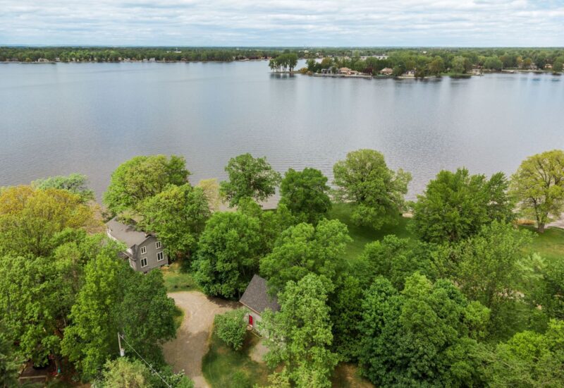 2211 Ch. du Bord-du-Lac Montréal (L&rsquo;Île-Bizard/Sainte-Geneviève) (Montréal)