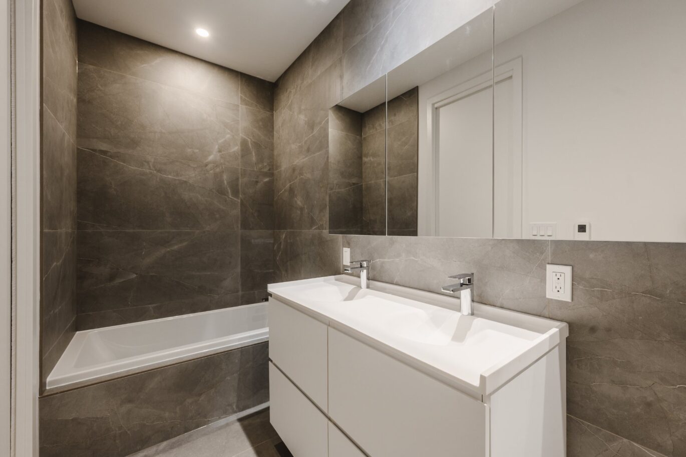 1000 Rue André-Prévost #3303 Montréal (Verdun/Île-des-Sœurs) (Montréal)