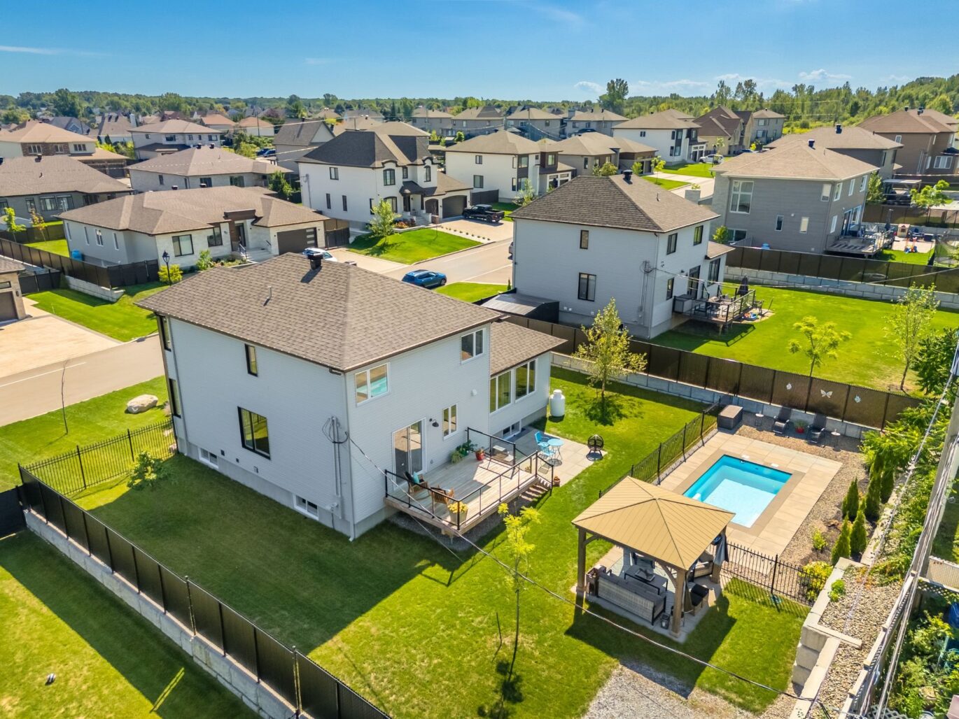 75 Rue Michel-McNabb  Notre-Dame-de-l&rsquo;Île-Perrot (Montérégie)