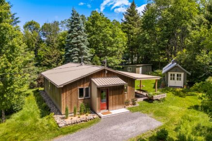 4 Rue Larivée  Sutton (Estrie)