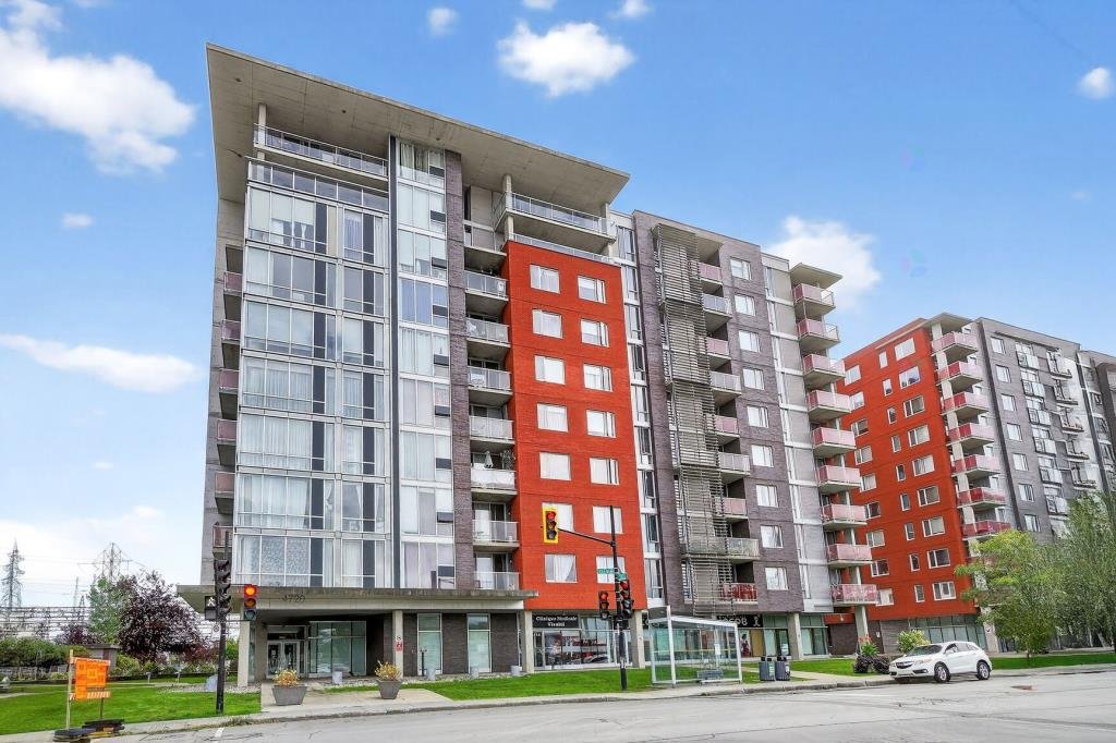 4720 Rue Jean-Talon E. #704  Montréal (Saint-Léonard) (Montréal)