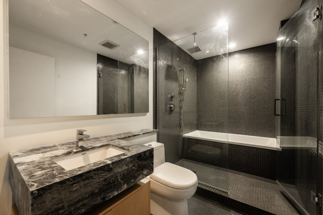 221 Rue St-Jacques #401  Montréal (Ville-Marie) (Montréal)