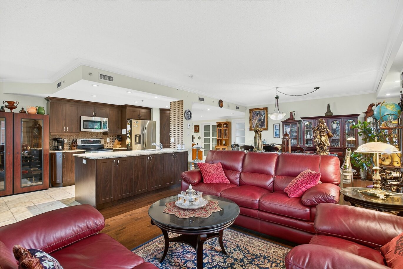 3875 Boul. de Chenonceau #308  Laval (Chomedey) (Laval)
