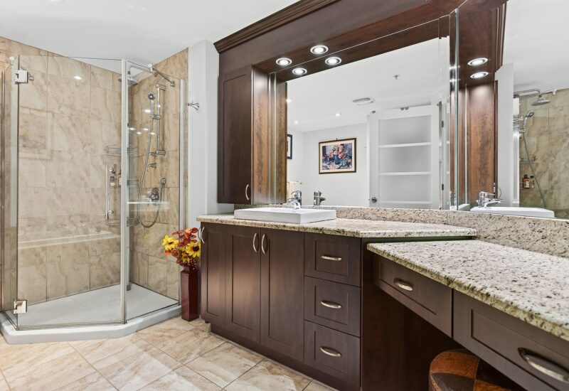 3875 Boul. de Chenonceau #308  Laval (Chomedey) (Laval)