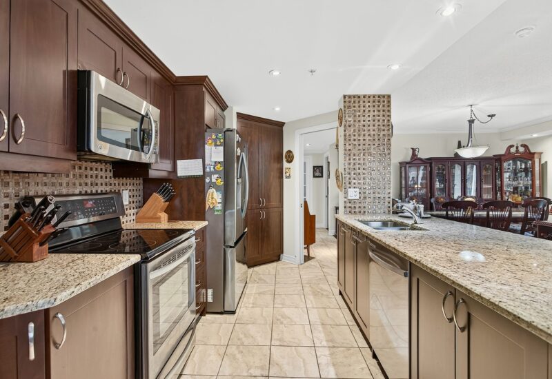 3875 Boul. de Chenonceau #308  Laval (Chomedey) (Laval)