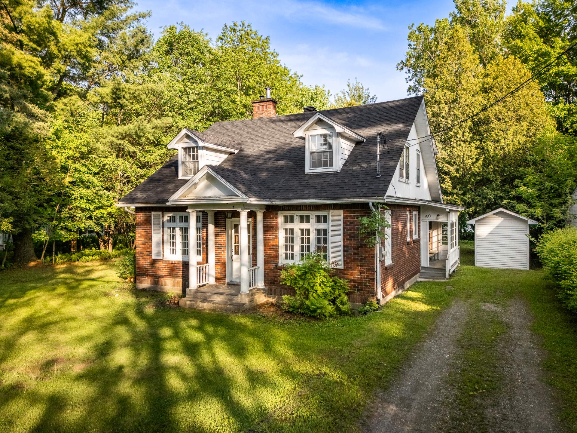 60 Rue St-Paul Lac-Brome (Estrie) — photo 2