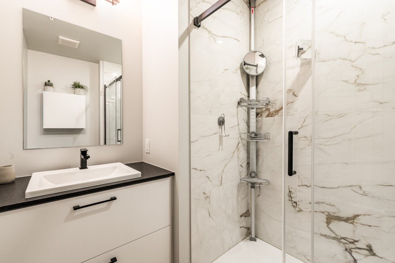 3480 Boul. St-Elzear O. #708  Laval (Chomedey) (Laval)
