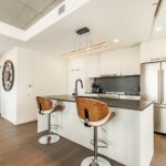 3480 Boul. St-Elzear O. #708  Laval (Chomedey) (Laval)