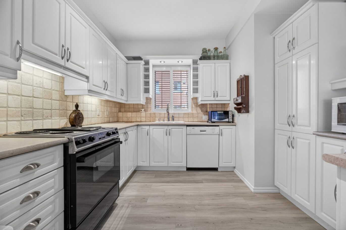 3460 Rue Simpson #206  Montréal (Ville-Marie) (Montréal)
