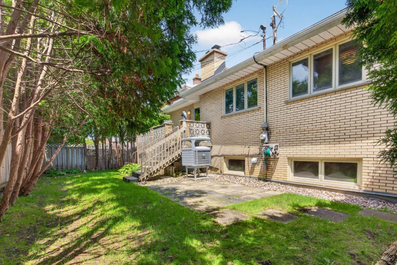 5664 Av. Edgemore Côte-Saint-Luc (Montréal)