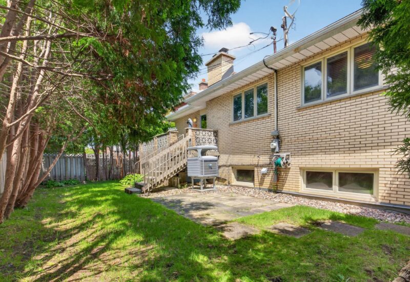 5664 Av. Edgemore Côte-Saint-Luc (Montréal)
