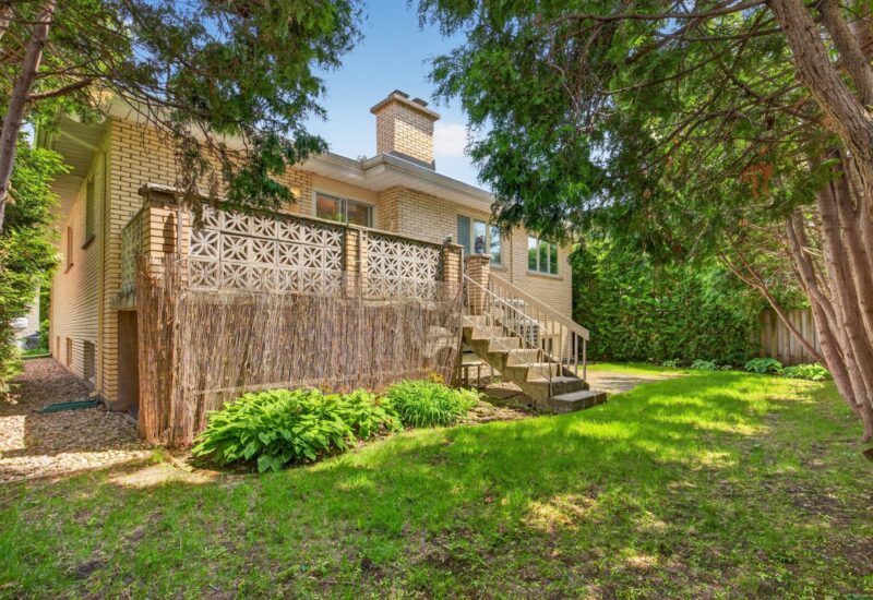 5664 Av. Edgemore Côte-Saint-Luc (Montréal)