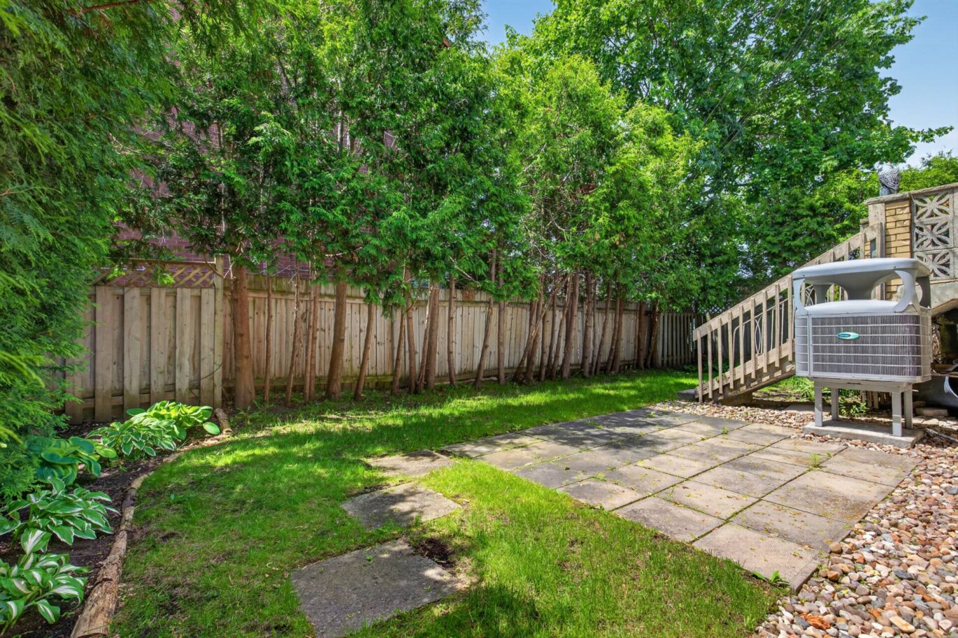 5664 Av. Edgemore Côte-Saint-Luc (Montréal)