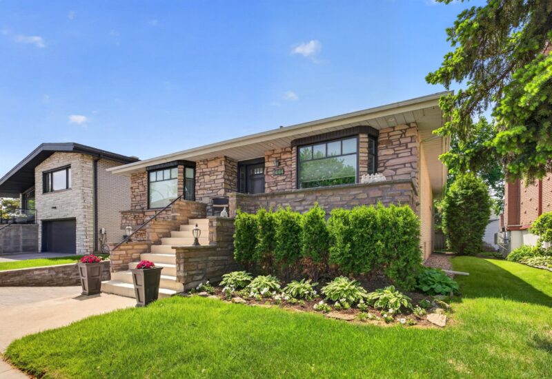5664 Av. Edgemore Côte-Saint-Luc (Montréal)