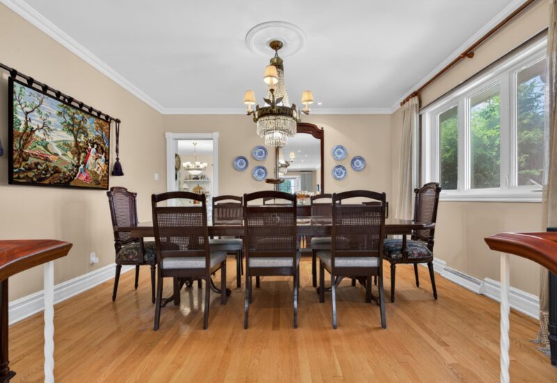 5664 Av. Edgemore Côte-Saint-Luc (Montréal)