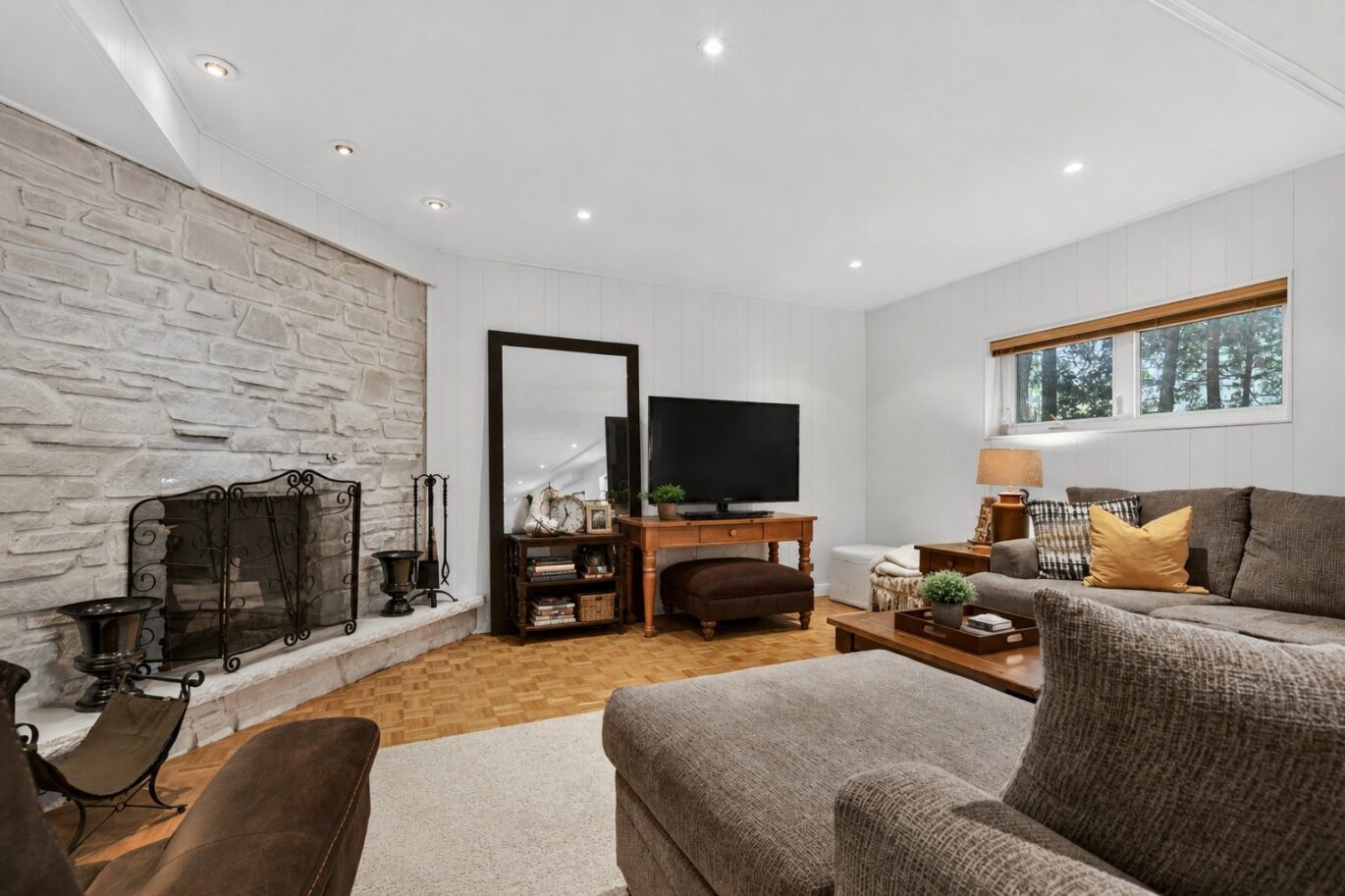 5664 Av. Edgemore Côte-Saint-Luc (Montréal)