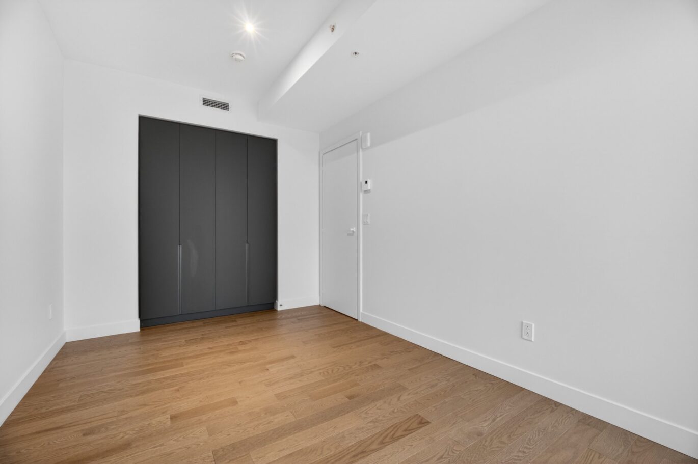 1205 Place Phillips #4507 Montréal (Ville-Marie) (Montréal)