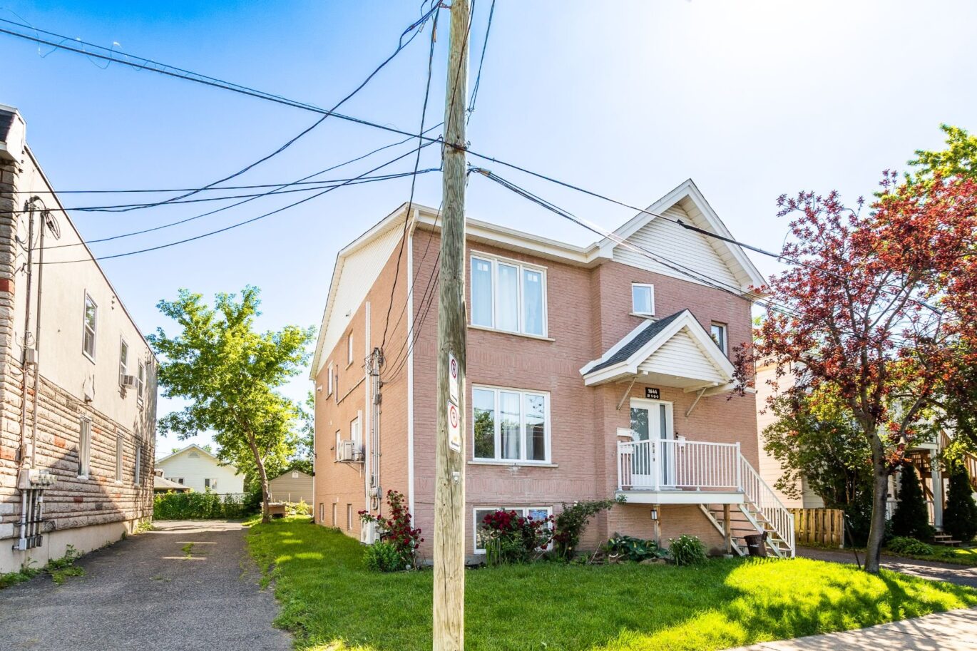 1644 Rue St-Pierre #2  Longueuil (Le Vieux-Longueuil) (Montérégie)
