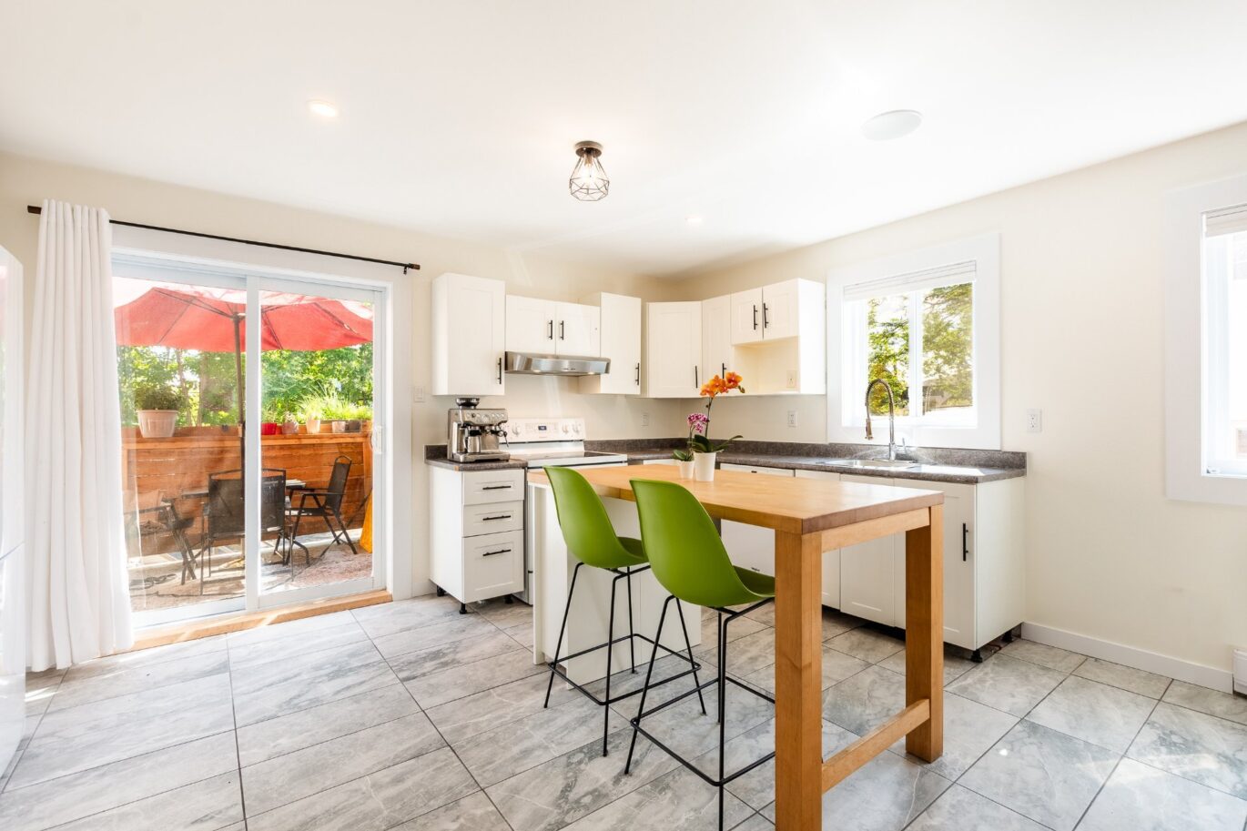 1644 Rue St-Pierre #2  Longueuil (Le Vieux-Longueuil) (Montérégie)