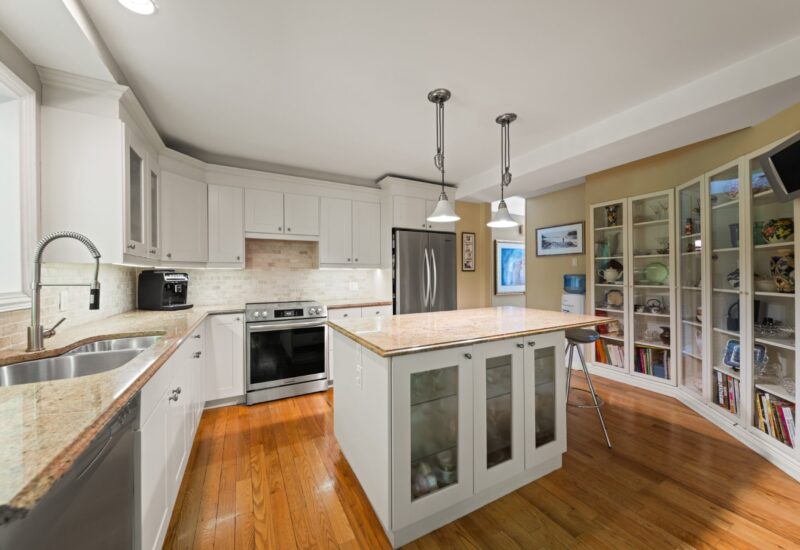 574 Ch. des Cèdres  Piedmont (Laurentides)