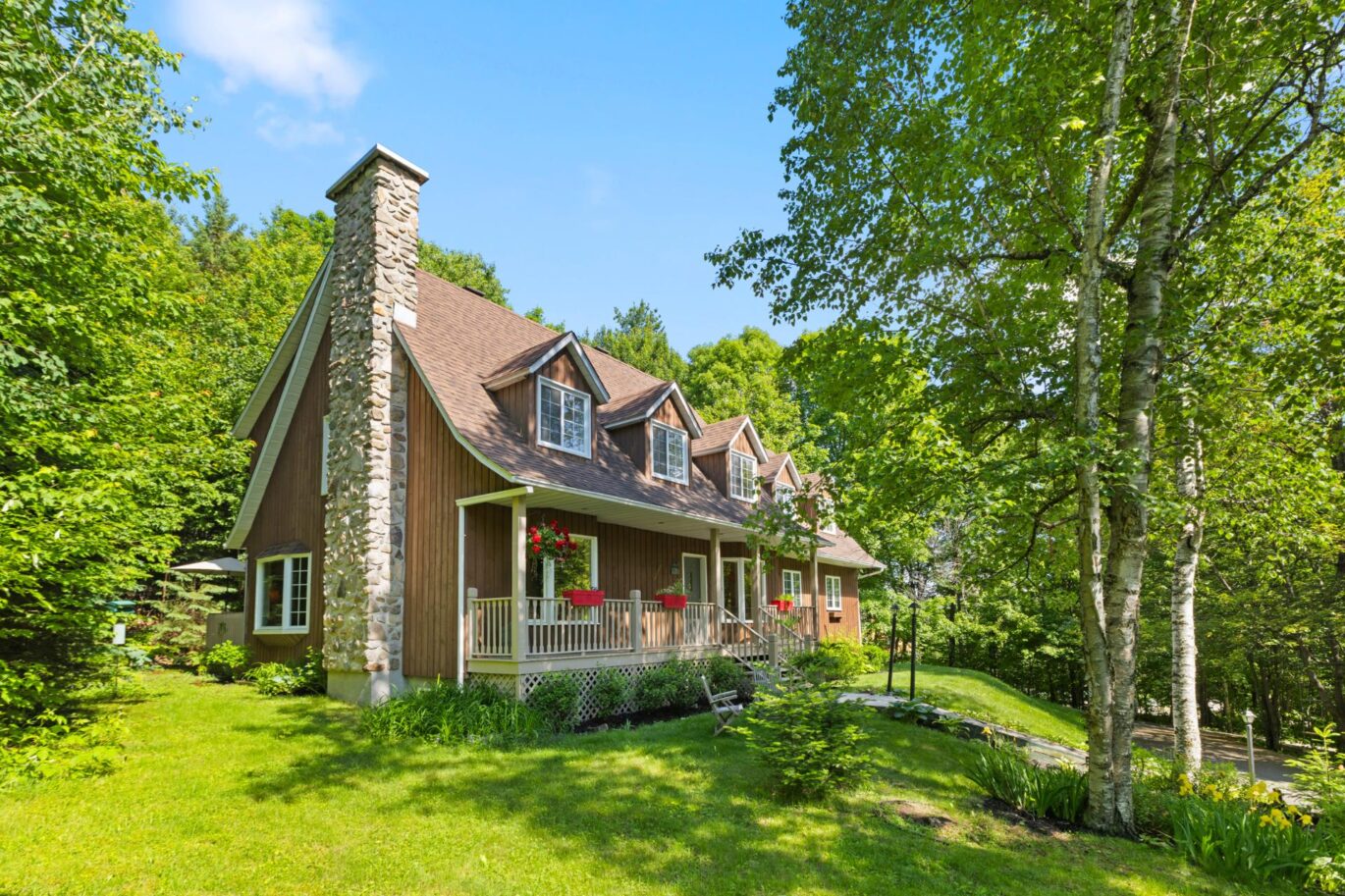 574 Ch. des Cèdres  Piedmont (Laurentides)