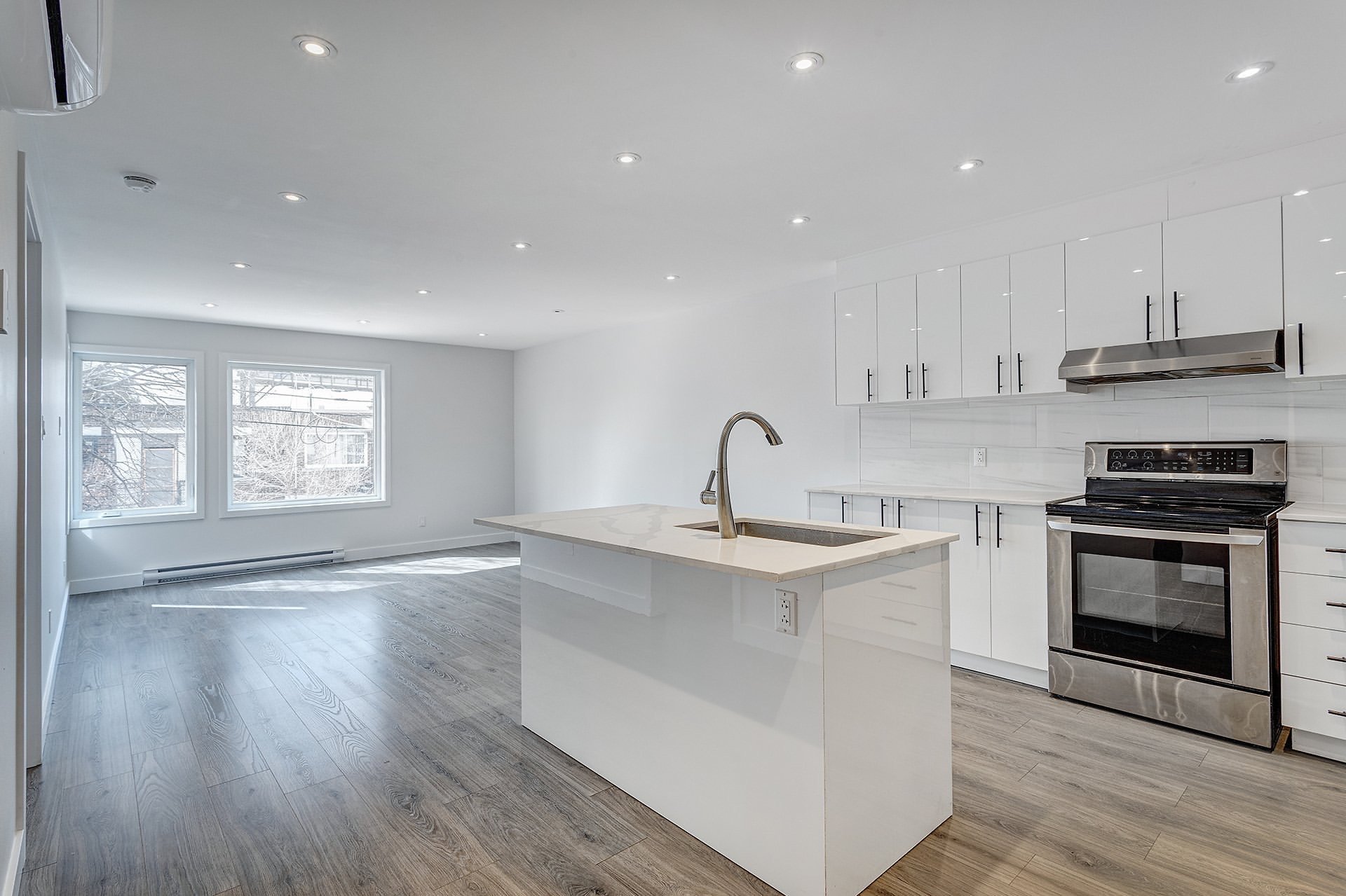 25 Av. Lowland #3 Montréal (Lachine) (Montréal) — photo 2