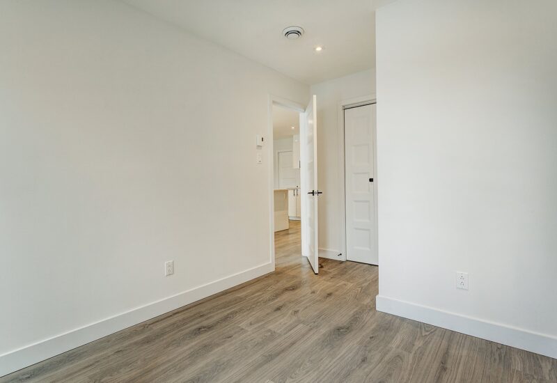 25 Av. Lowland #3  Montréal (Lachine) (Montréal)