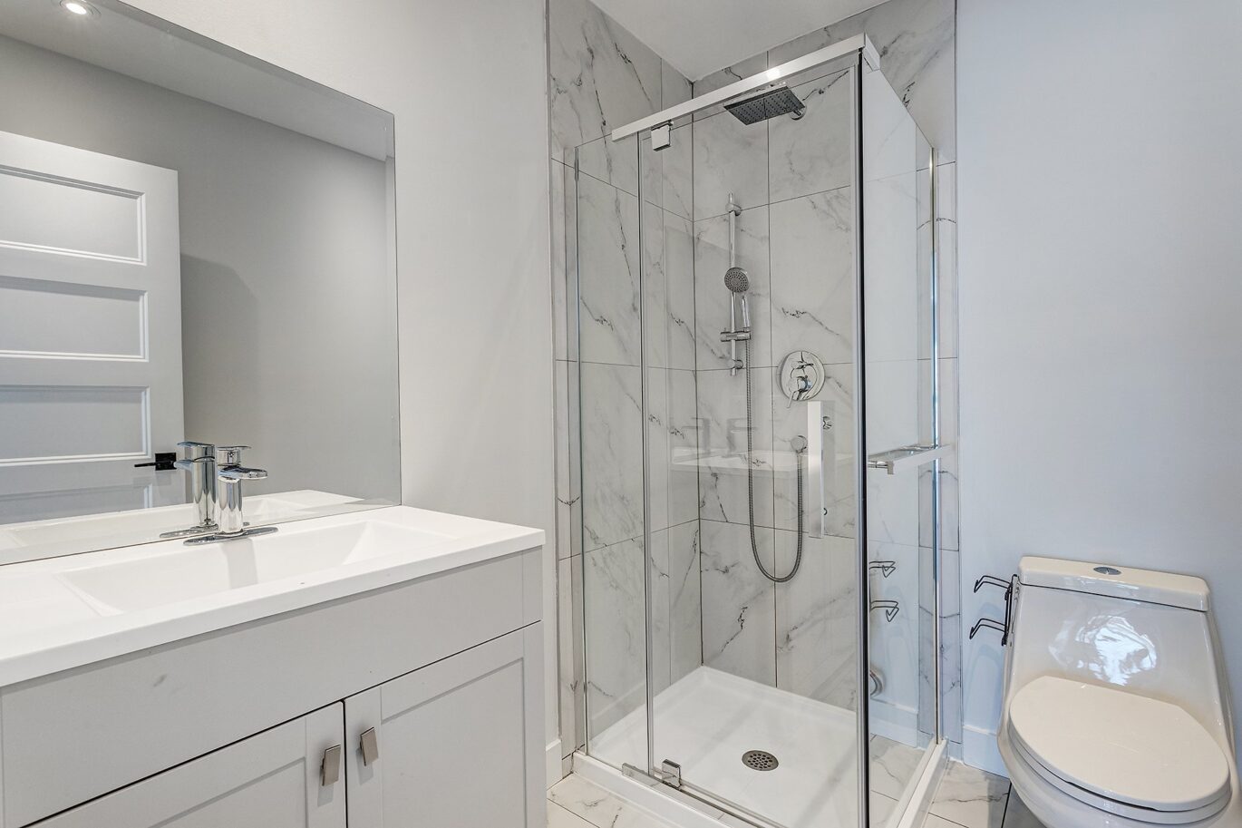 25 Av. Lowland #3  Montréal (Lachine) (Montréal)