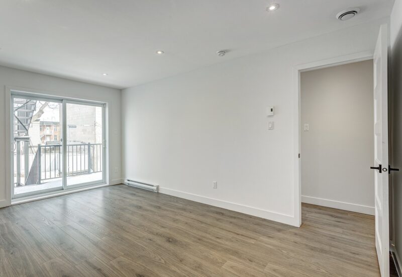 25 Av. Lowland #3  Montréal (Lachine) (Montréal)