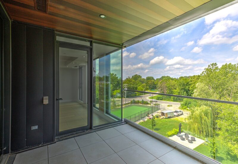 1300 Rue les Érables #406  Laval (Laval-sur-le-Lac) (Laval)