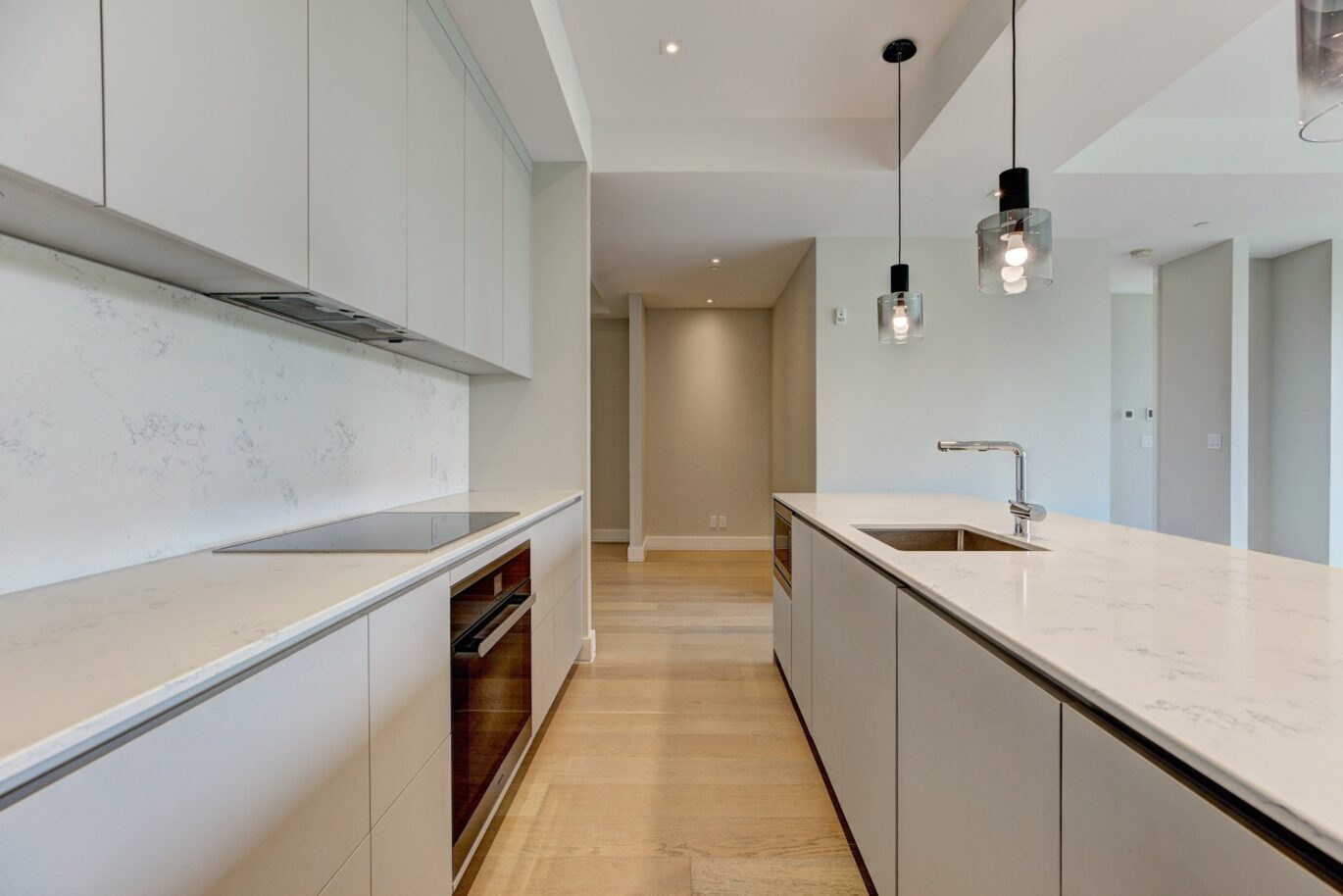 1300 Rue les Érables #406  Laval (Laval-sur-le-Lac) (Laval)