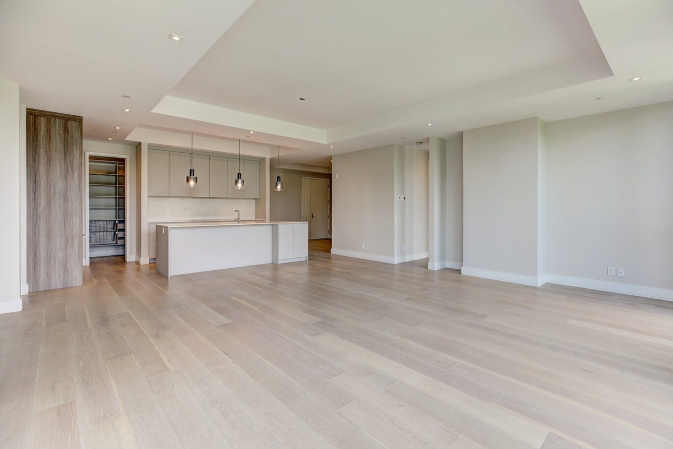 1300 Rue les Érables #406  Laval (Laval-sur-le-Lac) (Laval)