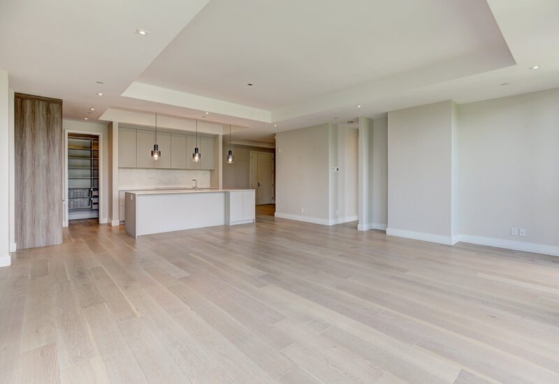 1300 Rue les Érables #406  Laval (Laval-sur-le-Lac) (Laval)