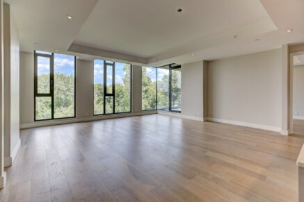 1300 Rue les Érables #406  Laval (Laval-sur-le-Lac) (Laval)