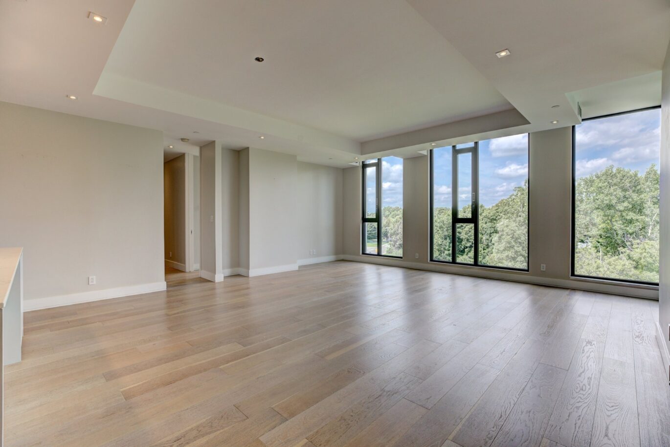 1300 Rue les Érables #406  Laval (Laval-sur-le-Lac) (Laval)