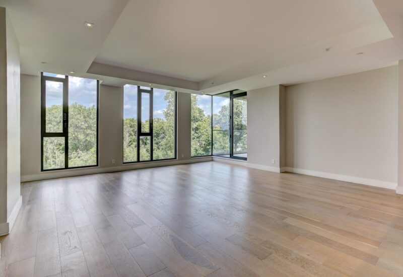 1300 Rue les Érables #406  Laval (Laval-sur-le-Lac) (Laval)