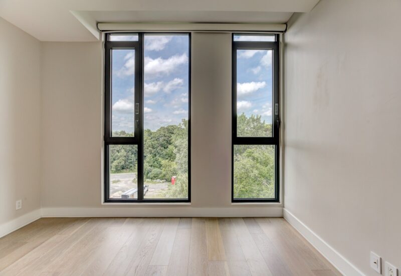 1300 Rue les Érables #406  Laval (Laval-sur-le-Lac) (Laval)