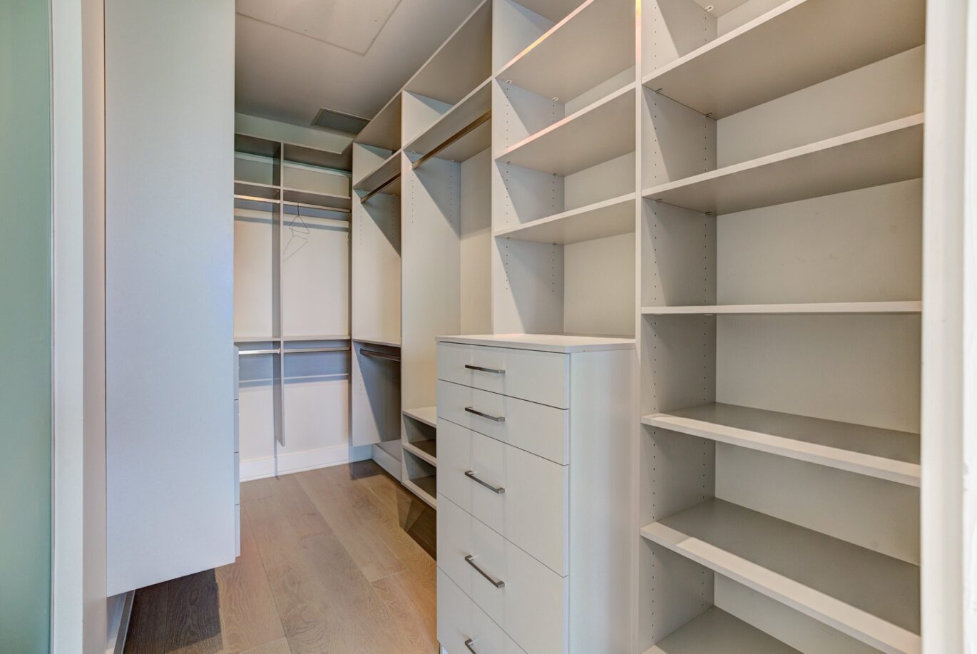 1300 Rue les Érables #406  Laval (Laval-sur-le-Lac) (Laval)