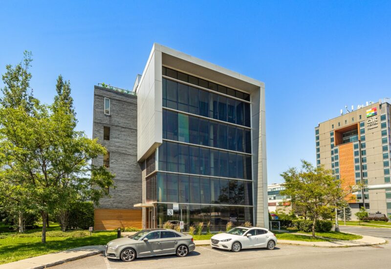 9805 Boul. Leduc #506 Brossard (Montérégie)