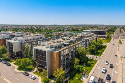 9805 Boul. Leduc #506 Brossard (Montérégie)