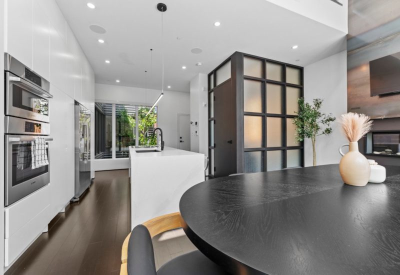 407 – 413 Av. Édouard-Charles Montréal (Outremont) (Montréal)