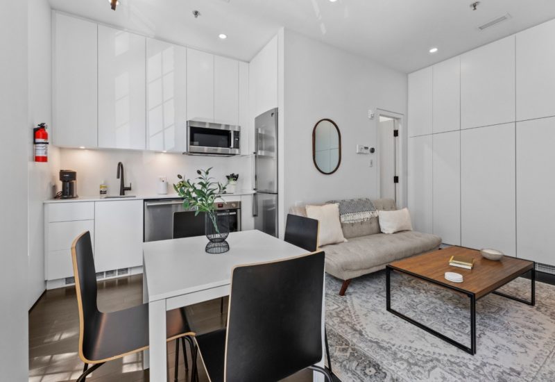407 – 413 Av. Édouard-Charles Montréal (Outremont) (Montréal)