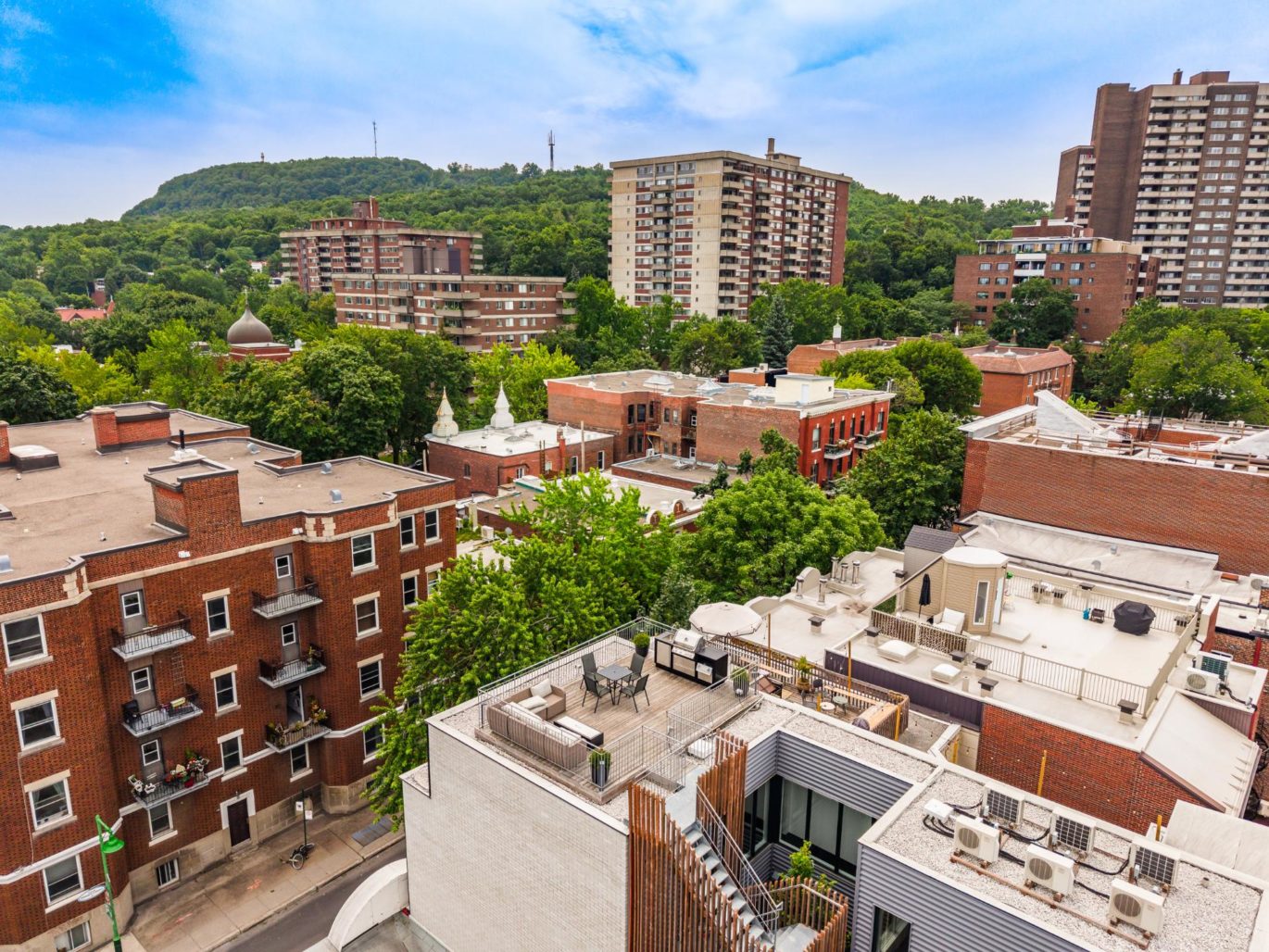 407 – 413 Av. Édouard-Charles Montréal (Outremont) (Montréal)