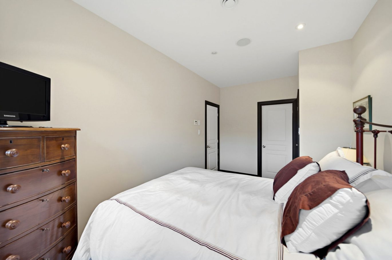 90 Ch. Beakie  Sainte-Anne-des-Lacs (Laurentides)