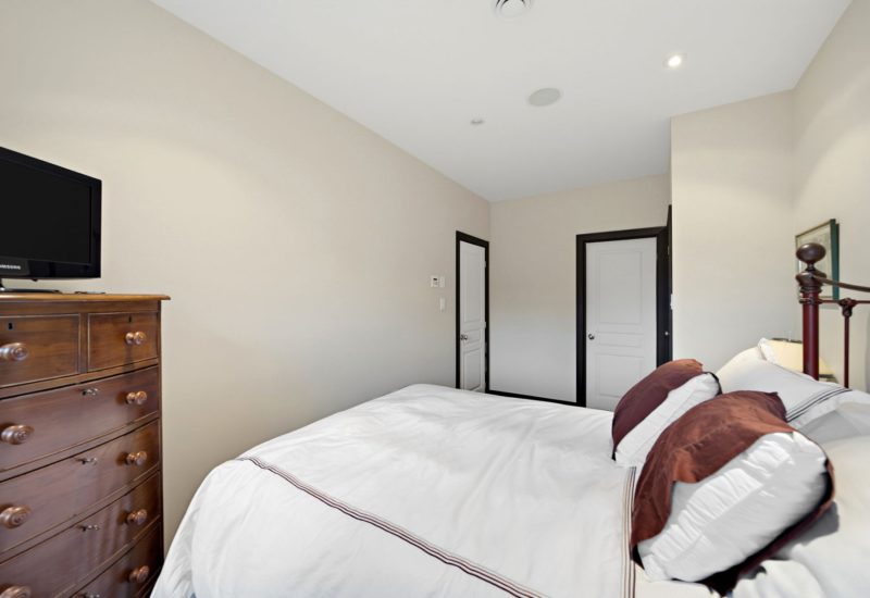 90 Ch. Beakie  Sainte-Anne-des-Lacs (Laurentides)
