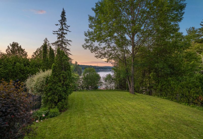 90 Ch. Beakie  Sainte-Anne-des-Lacs (Laurentides)
